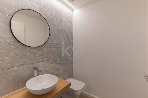 Apartamento T3 novo, próximo da nova estação de Metro da linha Ruby, Arrábida - Vila Nova de Gaia