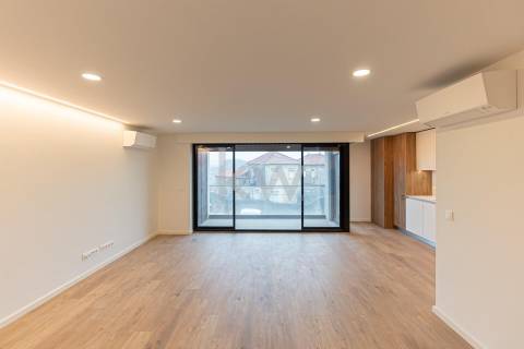 Apartamento T3 novo, próximo da nova estação de Metro da linha Ruby, Arrábida - Vila Nova de Gaia