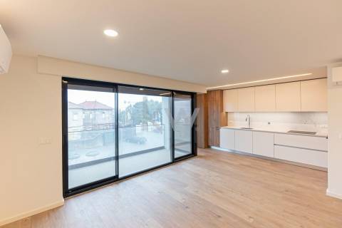 Apartamento T3 novo, próximo da nova estação de Metro da linha Ruby, Arrábida - Vila Nova de Gaia