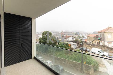 Apartamento T3 novo, próximo da nova estação de Metro da linha Ruby, Arrábida - Vila Nova de Gaia
