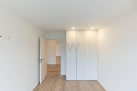 Apartamento T3 novo, próximo da nova estação de Metro da linha Ruby, Arrábida - Vila Nova de Gaia