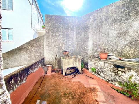 Andar Moradia duplex T6 - CENTRO DE ALPEDRINHA 