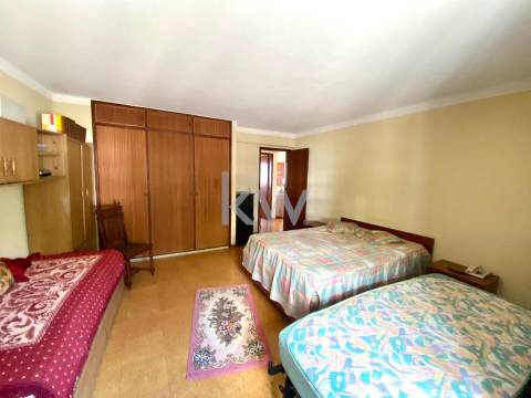 Andar Moradia duplex T6 - CENTRO DE ALPEDRINHA 