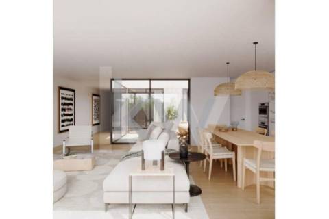 Apartamento T2 Novo | em construção | varanda| Paranhos