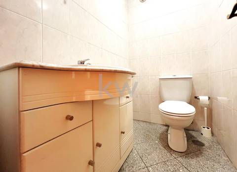 Apartamento T2+1com varanda e garagem BOX em São Félix da Marinha