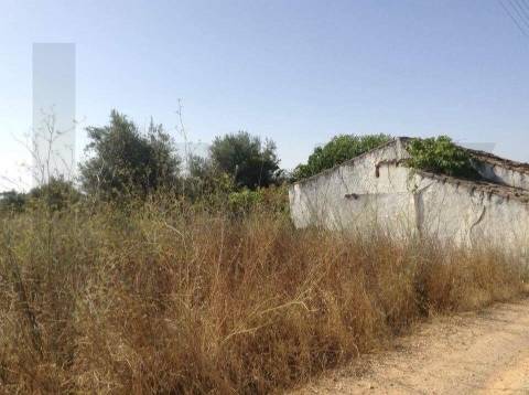 Terreno urbano fantástico, para construir moradia no Alentejo e viver com a máxima tranquilidade!
