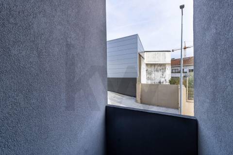 Apartamento T1 para Arrendamento - Campo Lindo - Paranhos