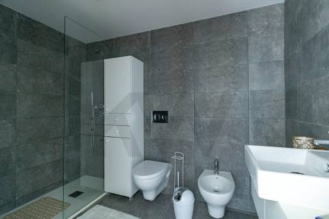 Apartamento T1 para Arrendamento - Campo Lindo - Paranhos