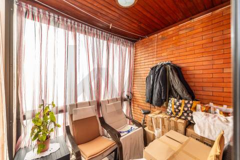 Apartamento T1+1 com Enorme Terraço Privativo