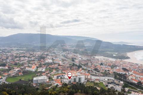 Apartamento T1+1 com Enorme Terraço Privativo