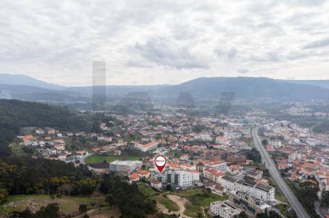 Apartamento T1+1 com Enorme Terraço Privativo