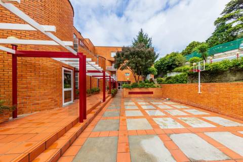 Apartamento T4 Duplex – Condomínio Fechado de Valverde, Viana do Castelo