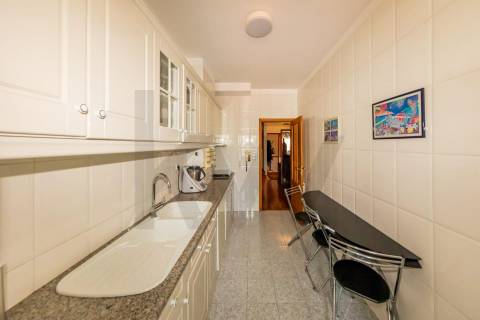 Apartamento T4 Duplex – Condomínio Fechado de Valverde, Viana do Castelo