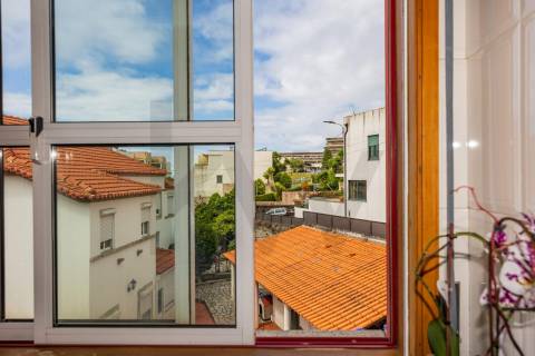 Apartamento T4 Duplex – Condomínio Fechado de Valverde, Viana do Castelo