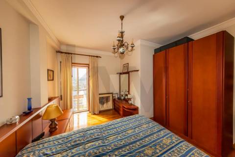 Apartamento T4 Duplex – Condomínio Fechado de Valverde, Viana do Castelo