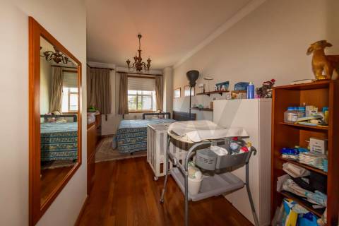 Apartamento T4 Duplex – Condomínio Fechado de Valverde, Viana do Castelo