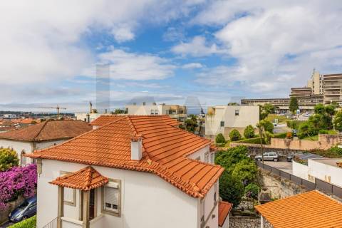 Apartamento T4 Duplex – Condomínio Fechado de Valverde, Viana do Castelo