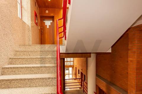 Apartamento T4 Duplex – Condomínio Fechado de Valverde, Viana do Castelo