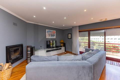 PRAIAS DE CANIDELO - Magnífico apartamento nos TERRAÇOS DO ATLÂNTICO - Avenida Beira Mar, 1071