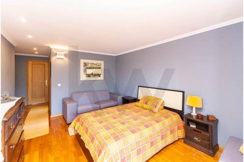 PRAIAS DE CANIDELO - Magnífico apartamento nos TERRAÇOS DO ATLÂNTICO - Avenida Beira Mar, 1071