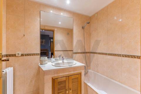 PRAIAS DE CANIDELO - Magnífico apartamento nos TERRAÇOS DO ATLÂNTICO - Avenida Beira Mar, 1071