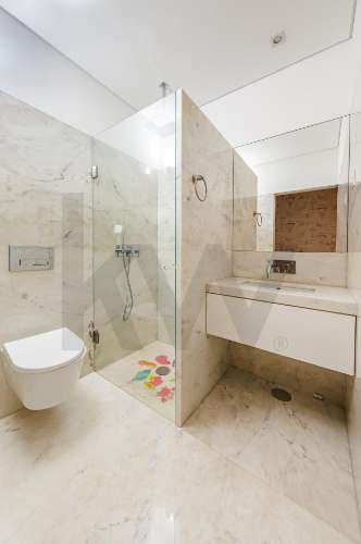 MORADIA T4+1 DE LUXO - RUA DE GONDARÉM (PORTO)