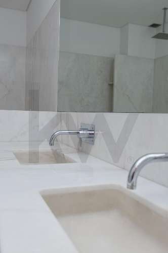 MORADIA T4+1 DE LUXO - RUA DE GONDARÉM (PORTO)