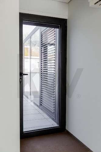 MORADIA T4+1 DE LUXO - RUA DE GONDARÉM (PORTO)