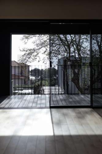 MORADIA T4+1 DE LUXO - RUA DE GONDARÉM (PORTO)