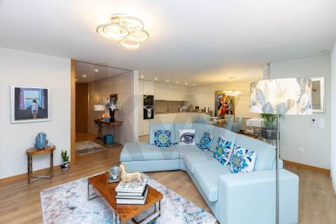 Apartamento T3 D. Pedro V Vila Nova de Gaia