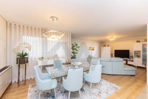 Apartamento T3 D. Pedro V Vila Nova de Gaia