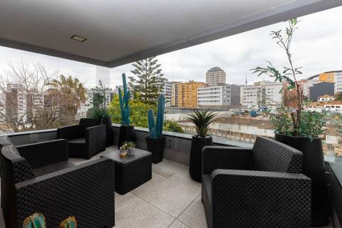 Apartamento T3 D. Pedro V Vila Nova de Gaia