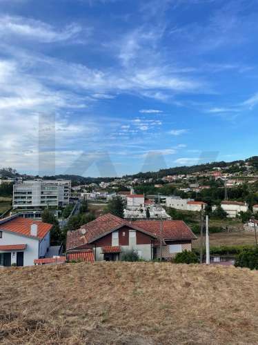 🏡 Terreno para Construção em Milhundos – Oportunidade Única!