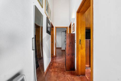 Moradia térrea nas "Quintas do Norte" com jardim e garagem - entre a praia e a ria