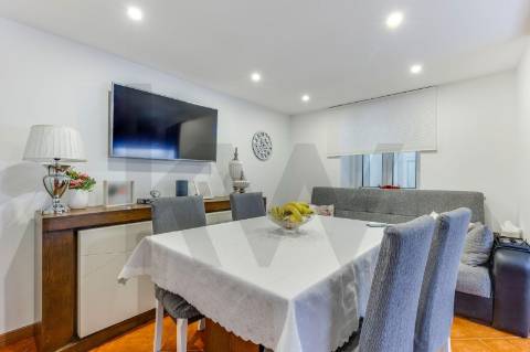 Moradia Térrea no centro de Leça da Palmeira junto ao mar!!