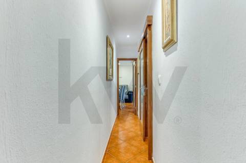 Moradia Térrea no centro de Leça da Palmeira junto ao mar!!