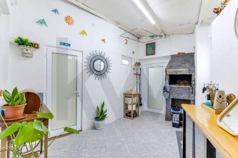 Moradia Térrea no centro de Leça da Palmeira junto ao mar!!