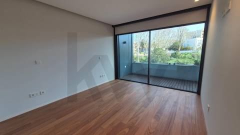 T4 Duplex com Piscina Privativa em Nevogilde NOVO