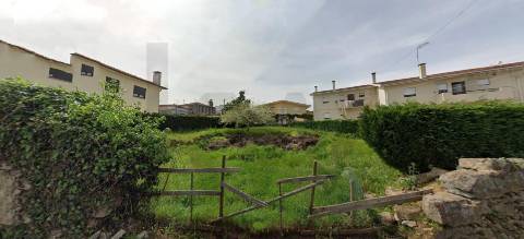 TERRENO PARA CONSTRUÇÃO COM 600 M2 - VILA DE CUCUJÃES, OLIVEIRA DE AZEMÉIS