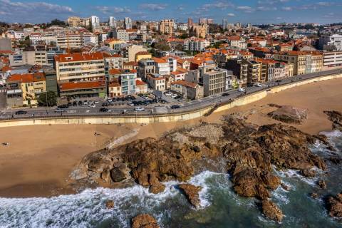 Moradia T3+1 Nova na Foz do Douro – A 80 metros do Mar