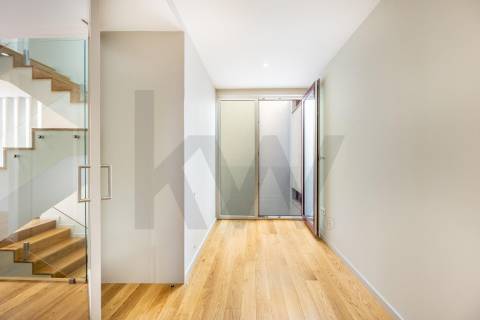 Moradia T3+1 Nova na Foz do Douro – A 80 metros do Mar