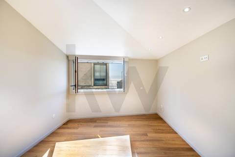 Moradia T3+1 Nova na Foz do Douro – A 80 metros do Mar