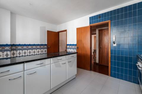 APARTAMENTO T4 DUPLEX  - OVAR