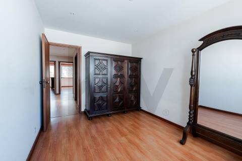 APARTAMENTO T4 DUPLEX  - OVAR