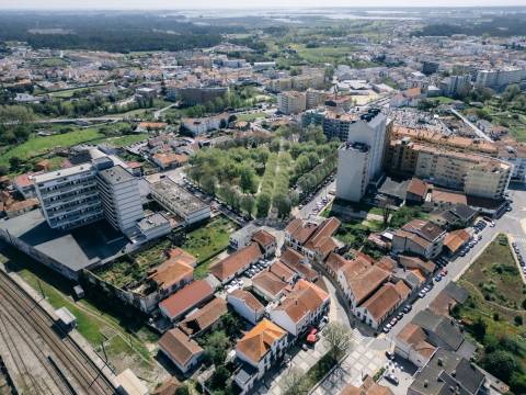 APARTAMENTO T4 DUPLEX  - OVAR