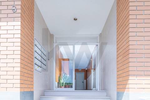 Apartamento T3 | Duplex | Último andar | Varandas | Aquec central | Santa Joana, Aveiro