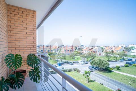 Apartamento T3 | Duplex | Último andar | Varandas | Aquec central | Santa Joana, Aveiro