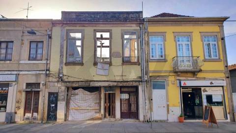 Prédio c/ Projecto aprovado em ARU Matosinhos