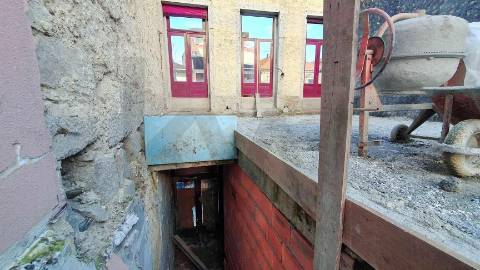 Prédio c/ Projecto aprovado em ARU Matosinhos