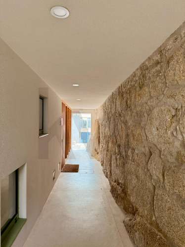 Apartamento T0 com Mezzanine junto à Praça da Galiza